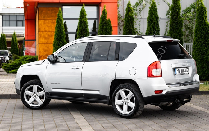 Jeep Compass cena 38900 przebieg: 169000, rok produkcji 2011 z Radom małe 631